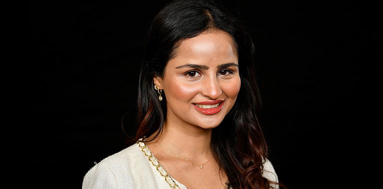 Arooj Khan